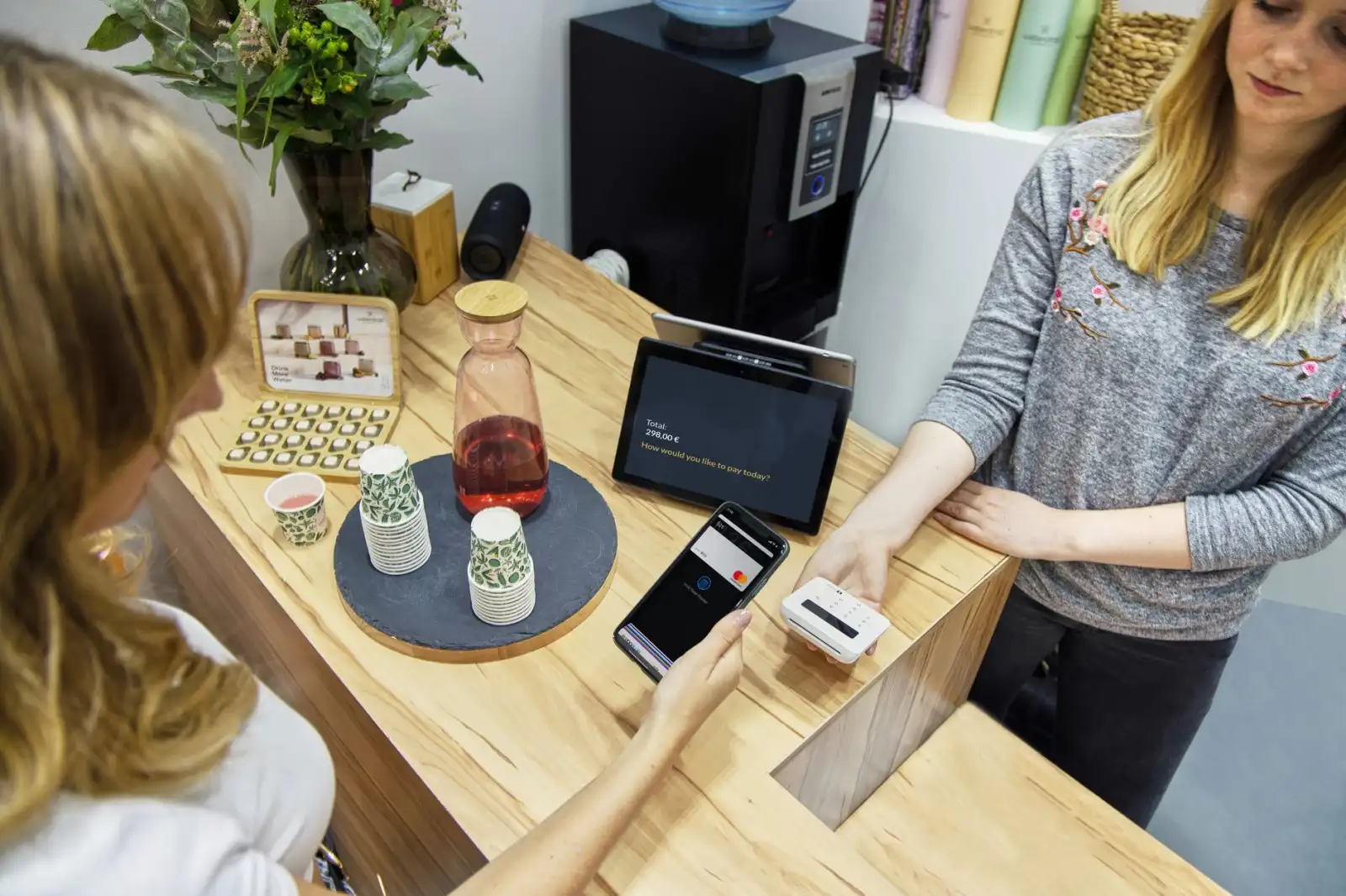 微电子技术赋能工业控制：集成电路在长三角电子制造中的关键作用